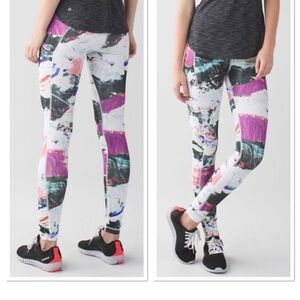 Lululemon Speed Tight III All Full-On Luxtreme Pigment Wave Multi /Black SIZE 6